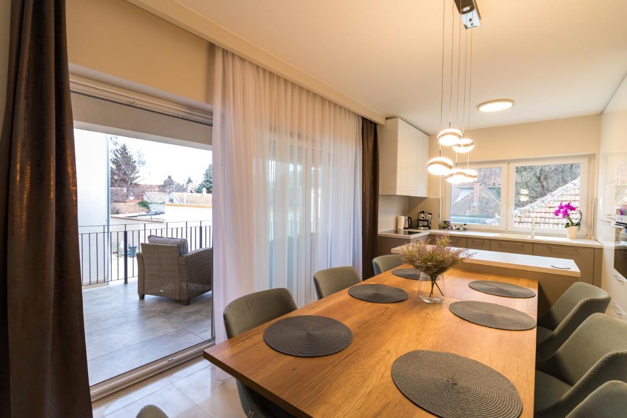 Thermal Lux Weninger Apartman キシュクンハラシュ エクステリア 写真